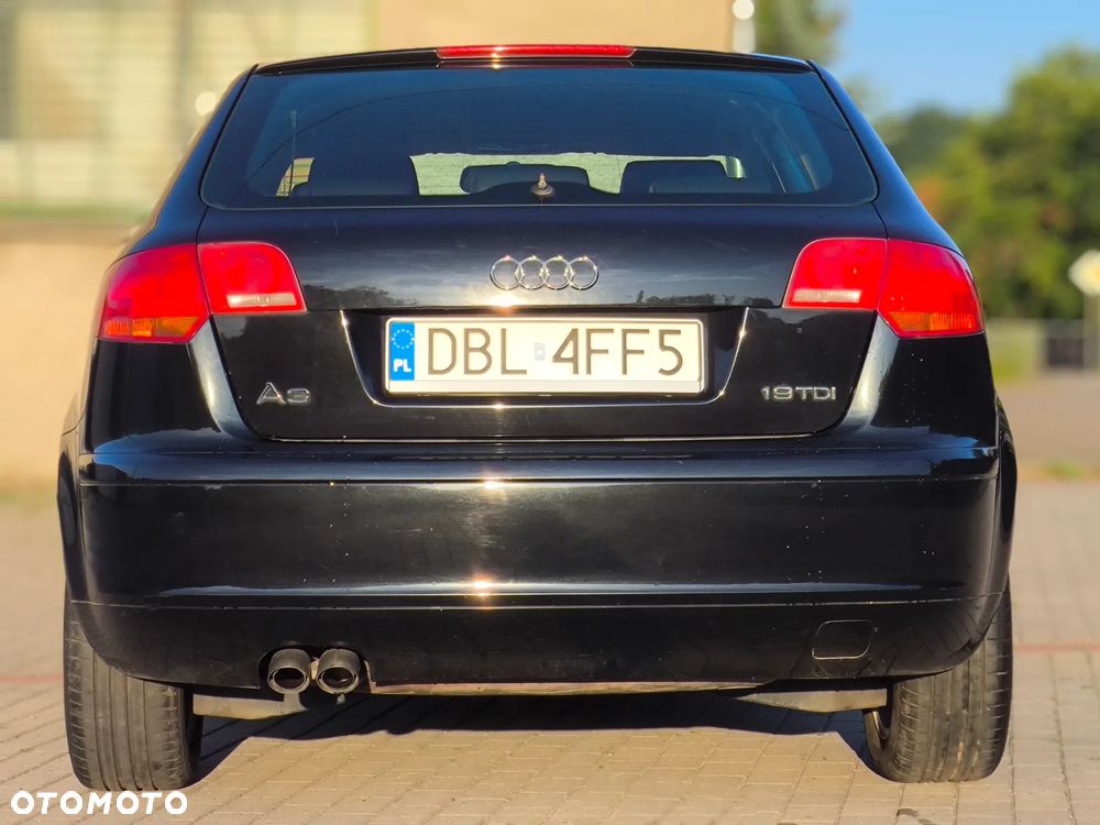 Audi A3 Sportback - 4