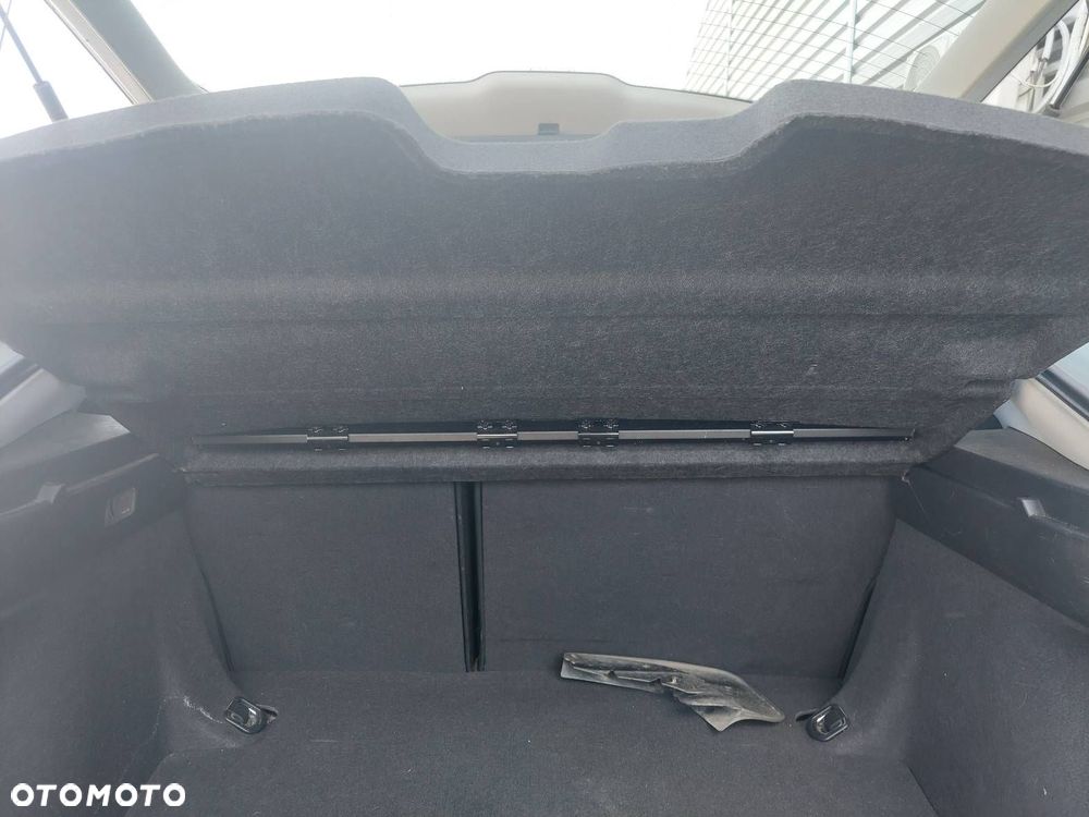 PÓŁKA BAGAŻNIKA ROLETA ROLETKA TOYOTA AVENSIS T25 HB 5D - 6