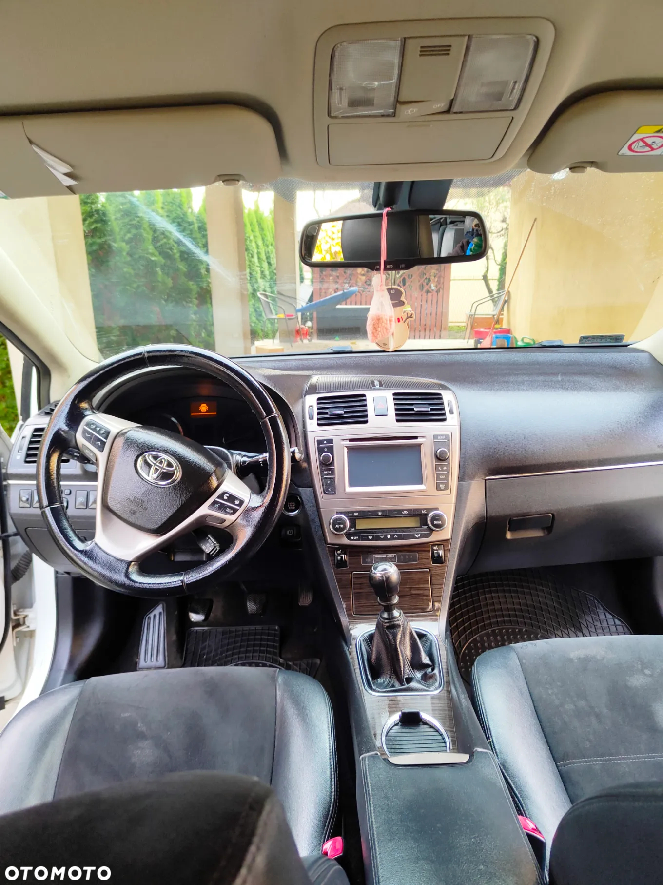 Toyota Avensis 2.0 D-4D Premium - 10