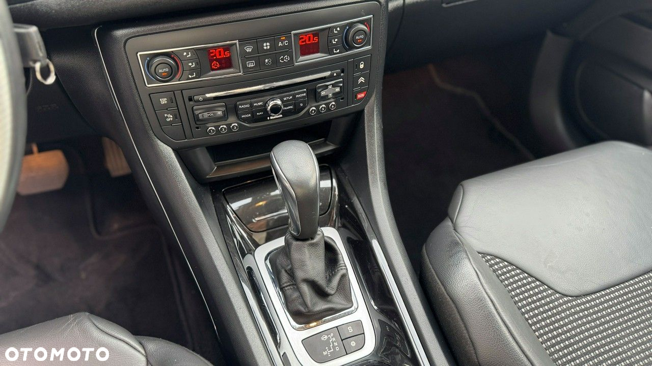 Citroën C5 2.0 HDi Exclusive - 36