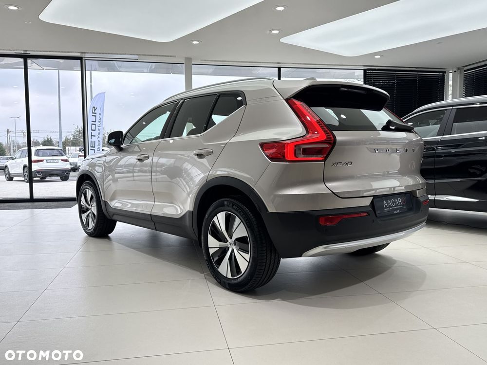 Volvo XC 40 - 3