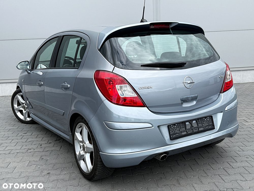 Opel Corsa 1.6 Turbo GSi - 8