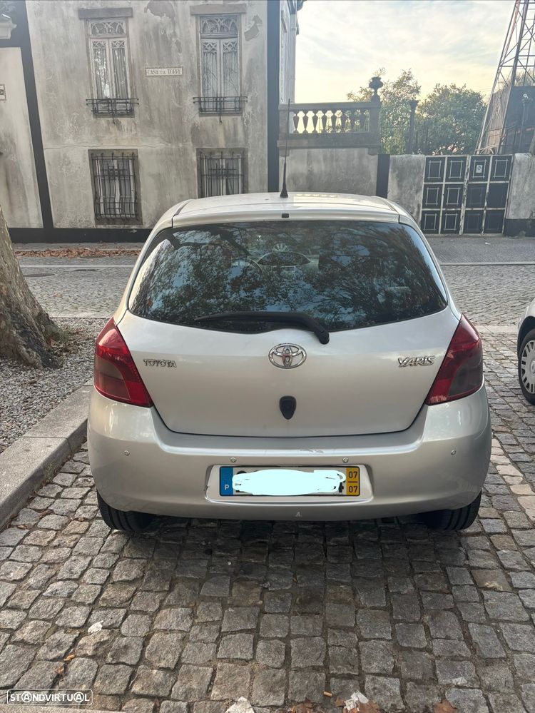 Toyota Yaris 1.4 D-4D VSC - 2
