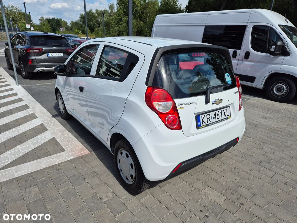 Chevrolet Spark - 8