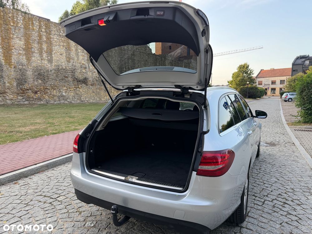 Mercedes-Benz Klasa C 220 (BlueTEC) d 7G-TRONIC Avantgarde - 14