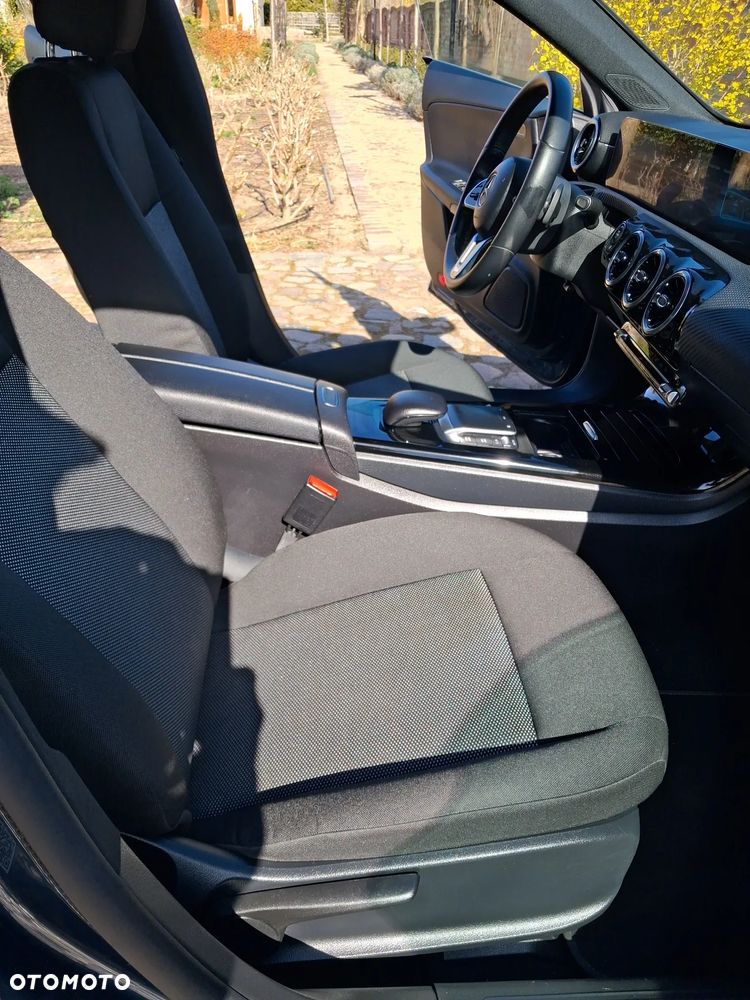 Mercedes-Benz CLA 200 d 8G-DCT Edition 2022 - 12