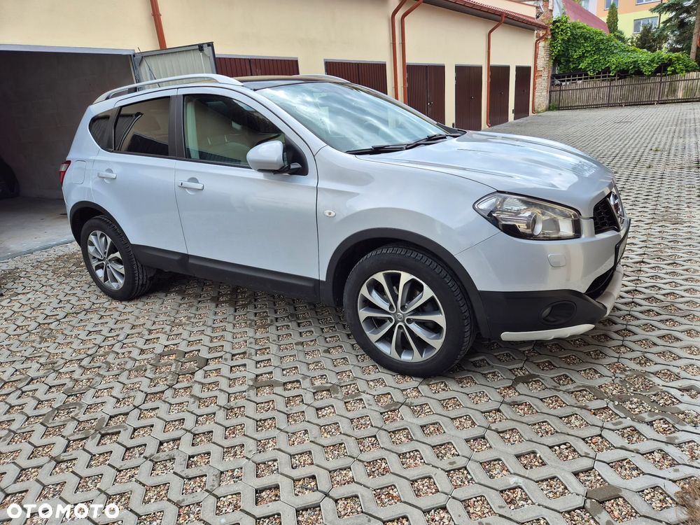 Nissan Qashqai 2.0 dCi Tekna EU5 - 12