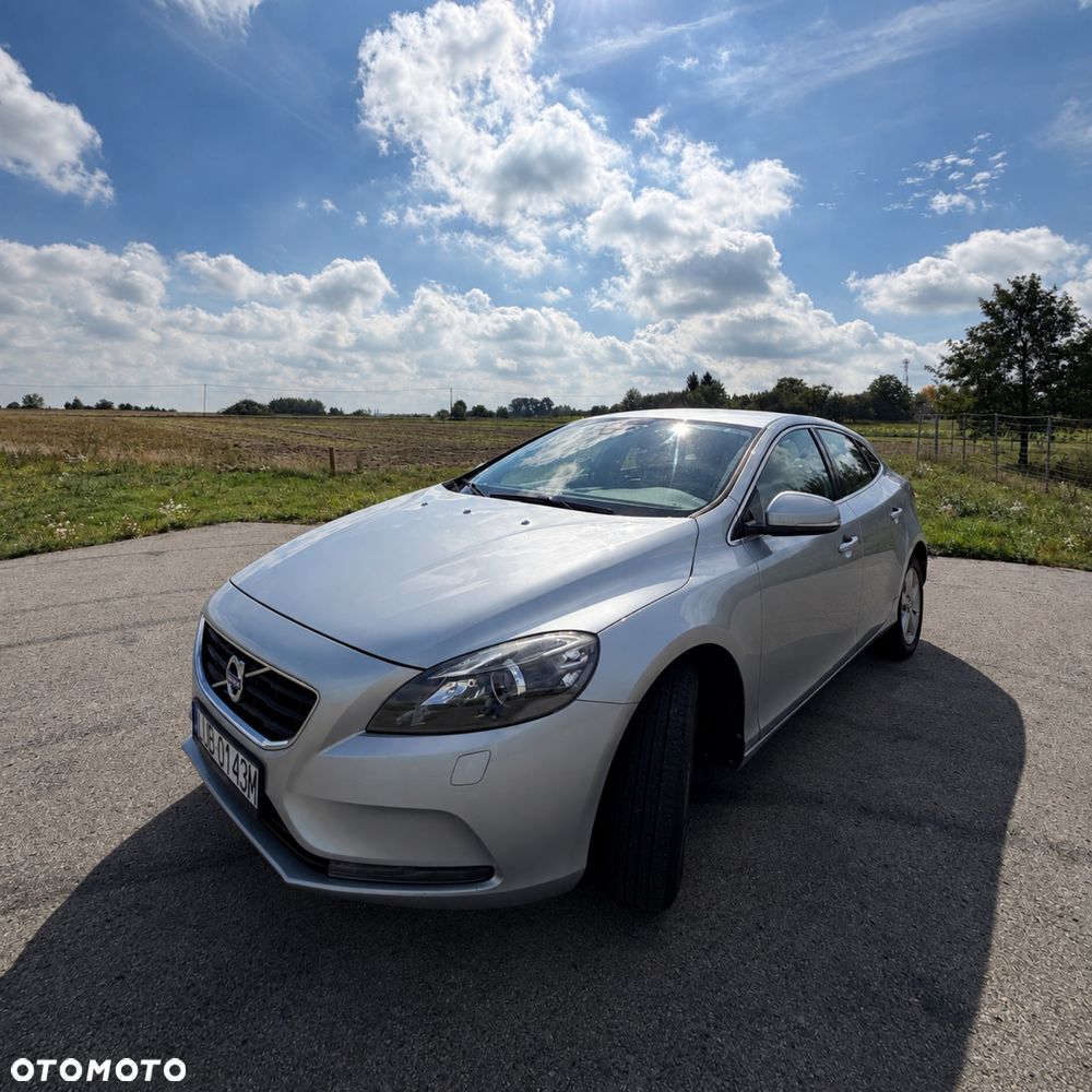 Volvo V40 - 1