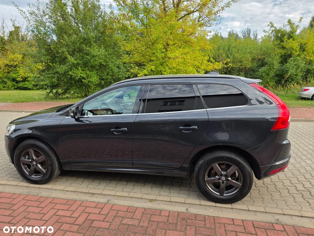 Volvo XC 60 D3 Drive-E Momentum - 14