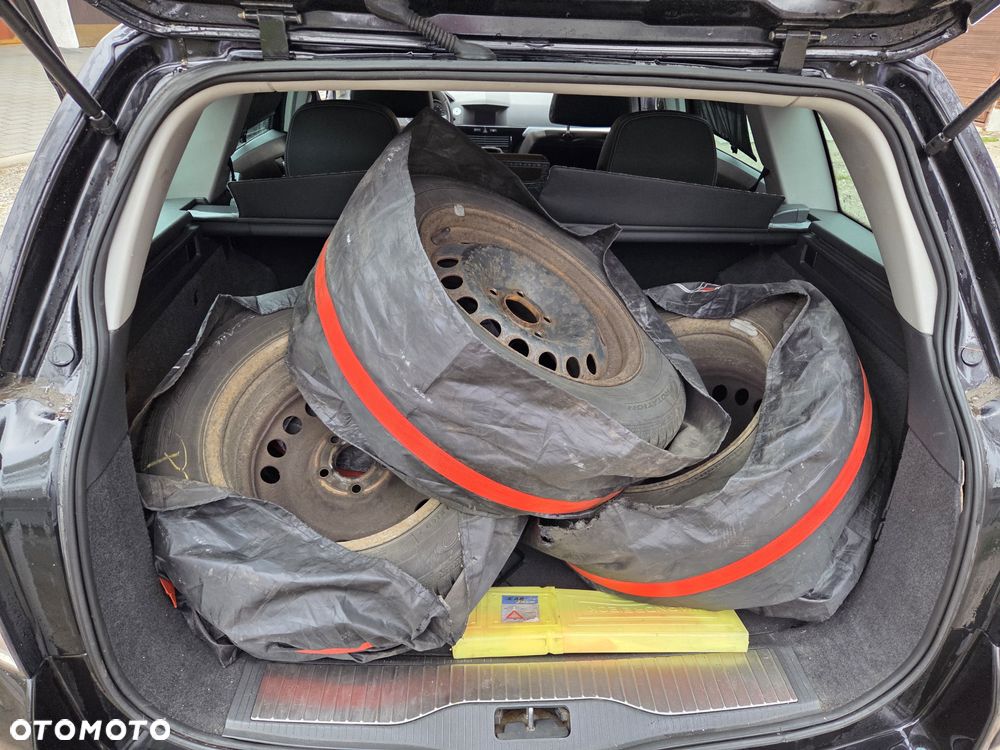 Opel Astra 1.6 Cosmo - 19