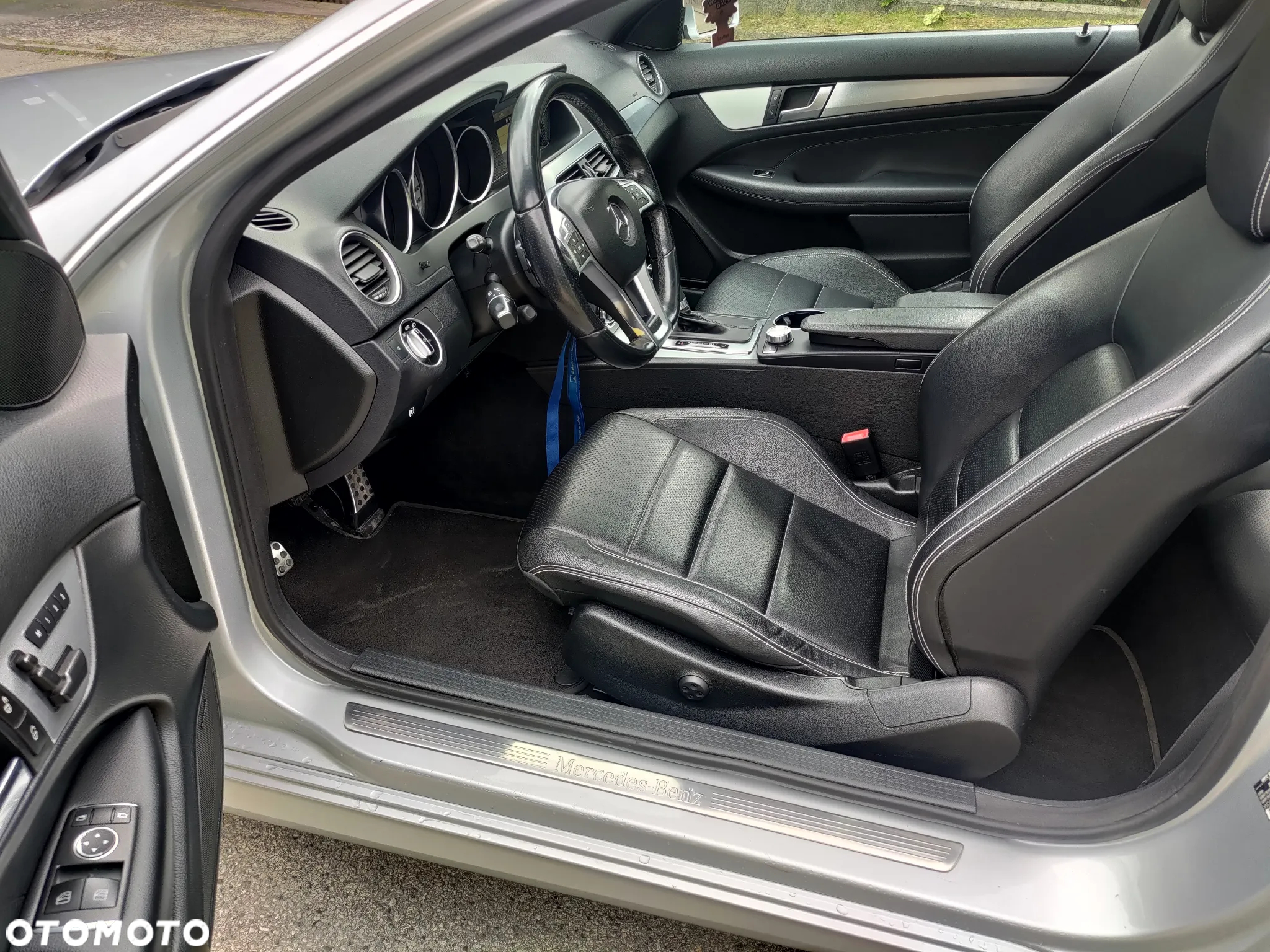 Mercedes-Benz Klasa C 250 Coupe (BlueEFFICIENCY) 7G-TRONIC - 12