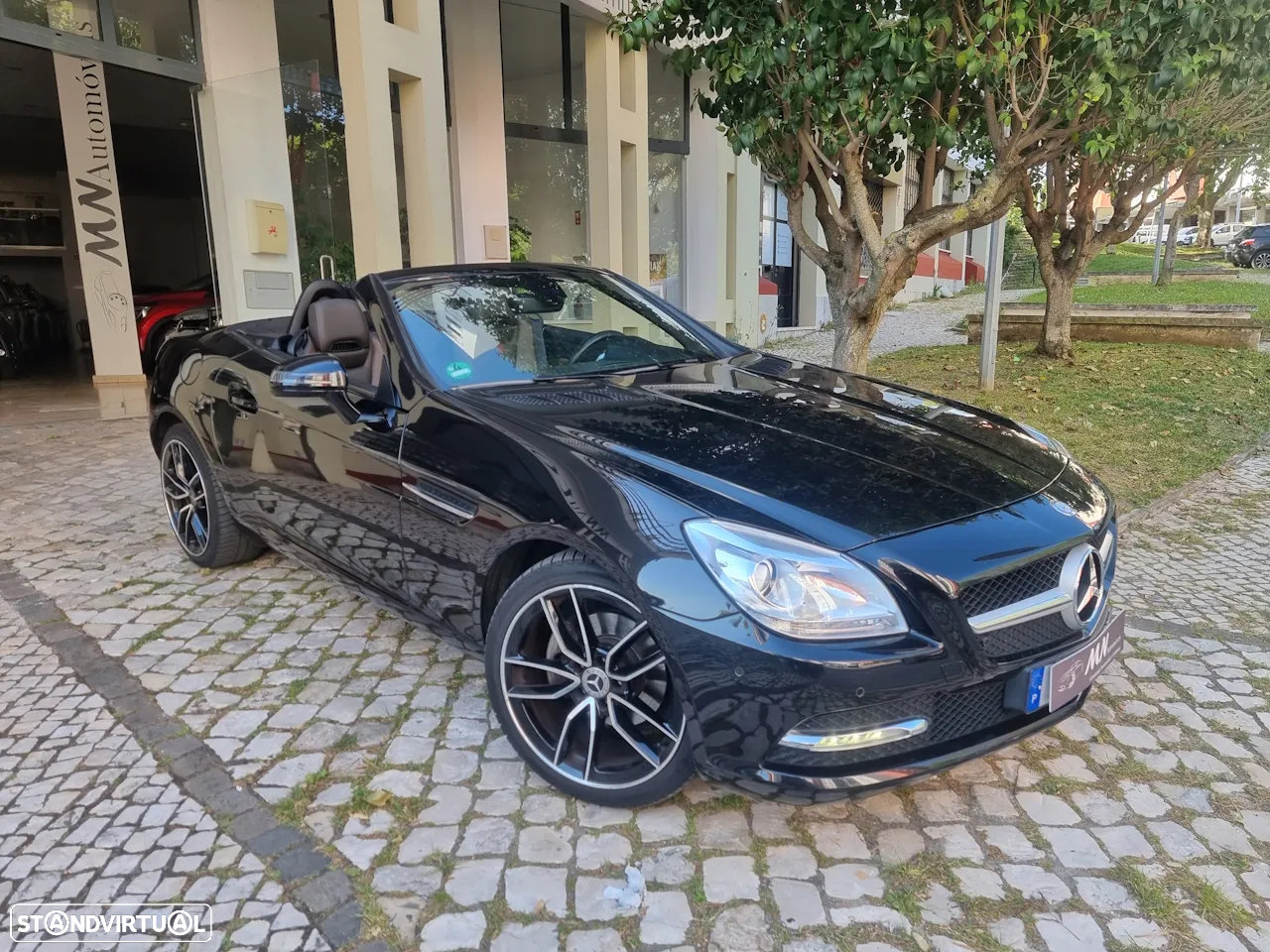 Mercedes-Benz SLK 200 (BlueEFFICIENCY) 7G-TRONIC - 5