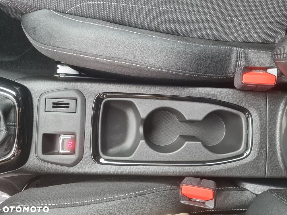 Opel Corsa - 25
