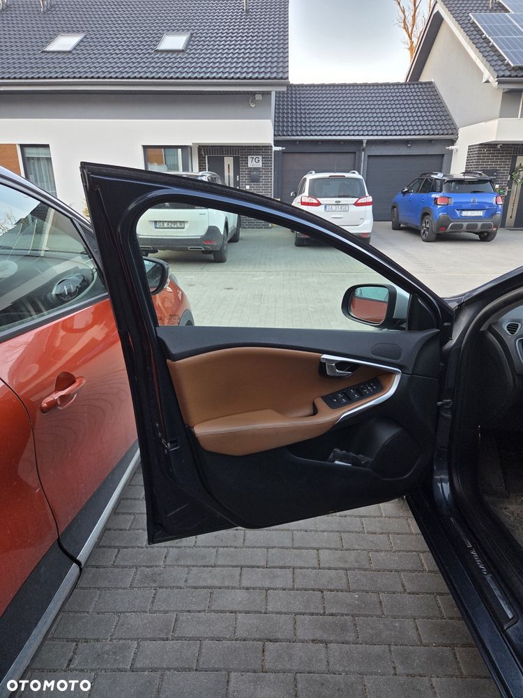 Volvo V40 - 8
