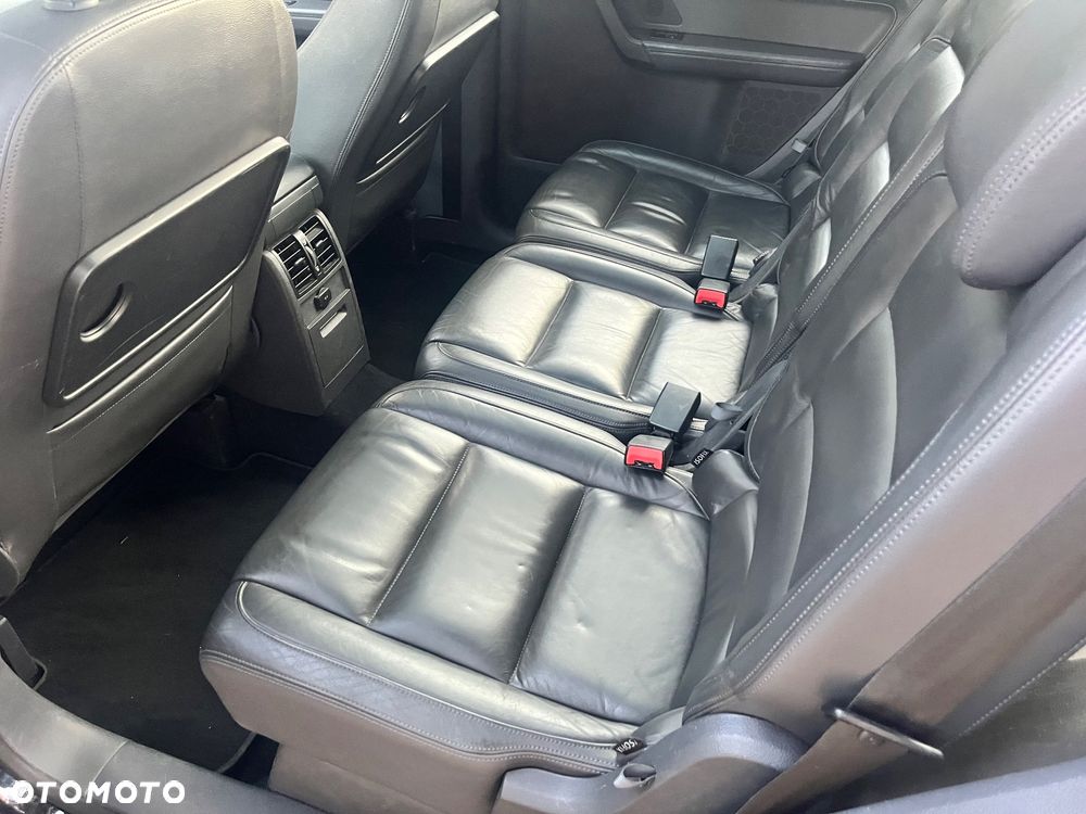 Volkswagen Touran 1.2 TSI BlueMotion Technology Highline - 32