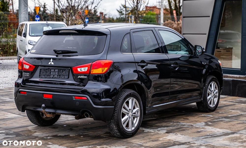 Mitsubishi ASX - 9