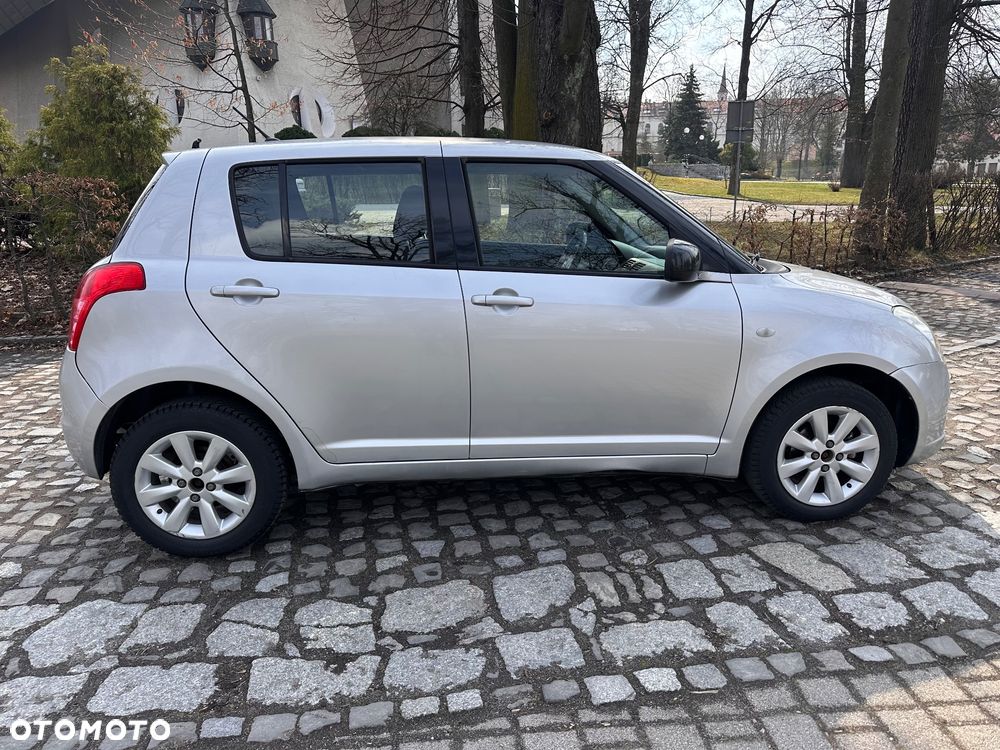 Suzuki Swift 1.2 4x4 Club - 23