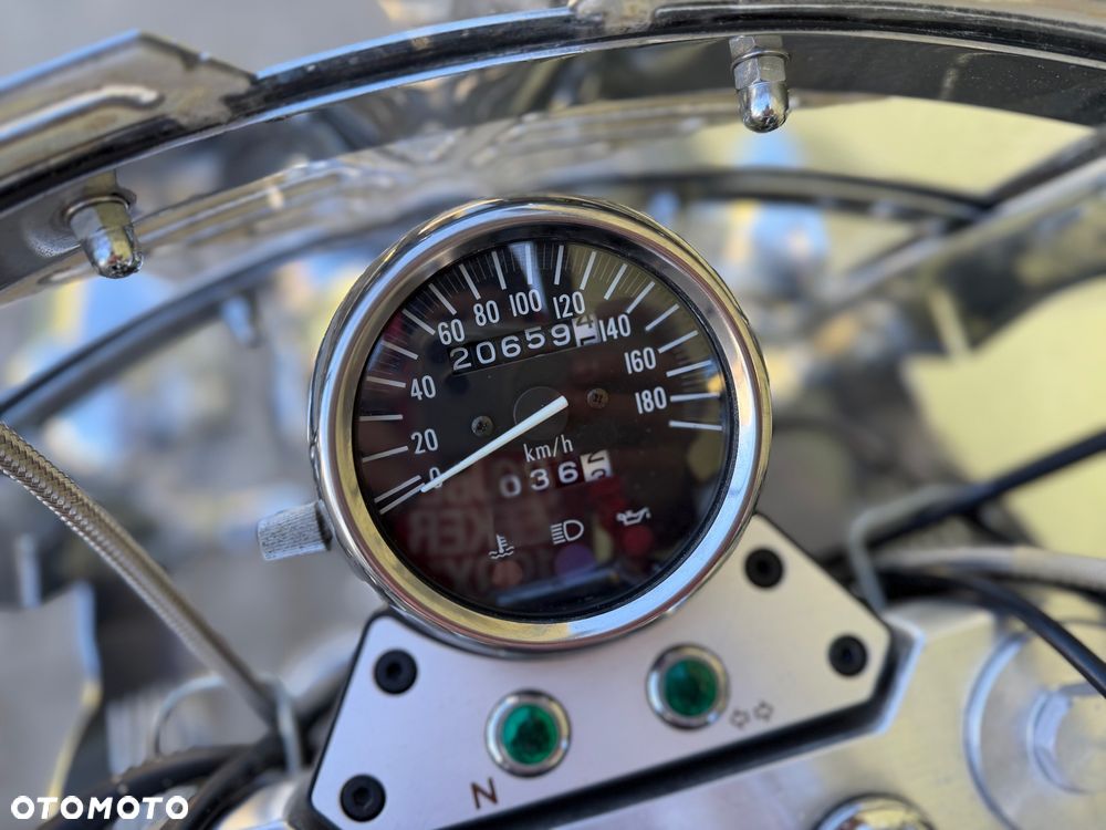 Suzuki Marauder - 40