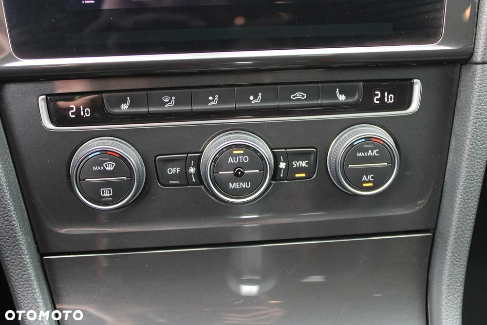 Volkswagen Golf 1.6 BlueTDI DSG Trendline - 33