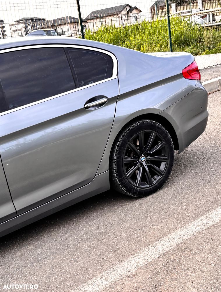 BMW Seria 5 520d AT - 6
