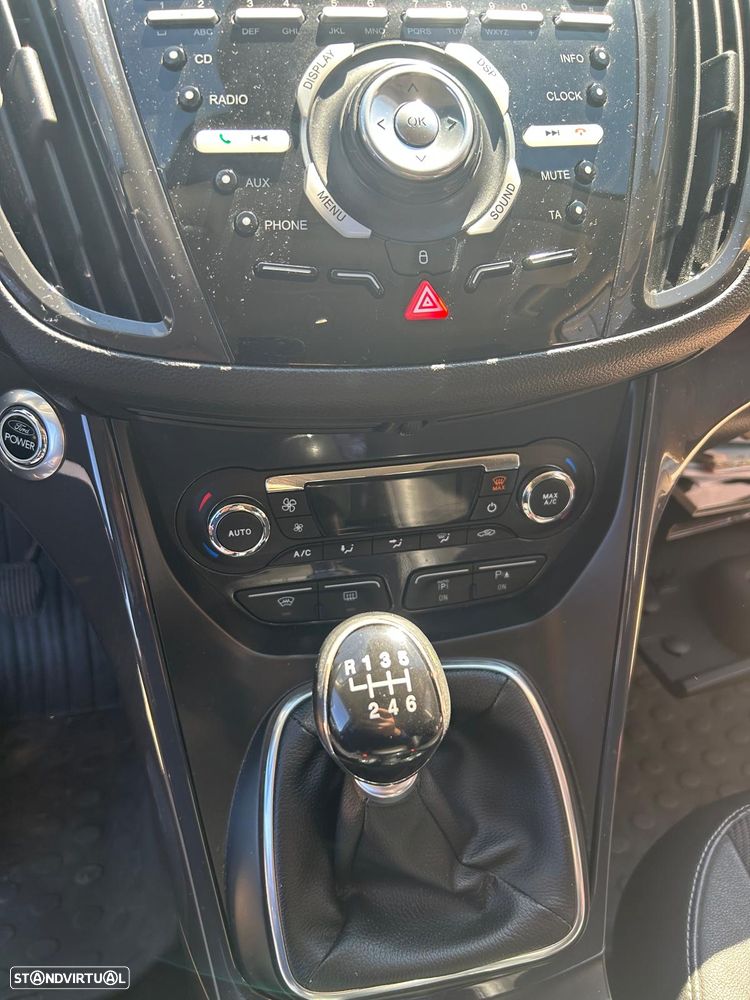 Ford Kuga 2.0 TDCi Titanium - 11