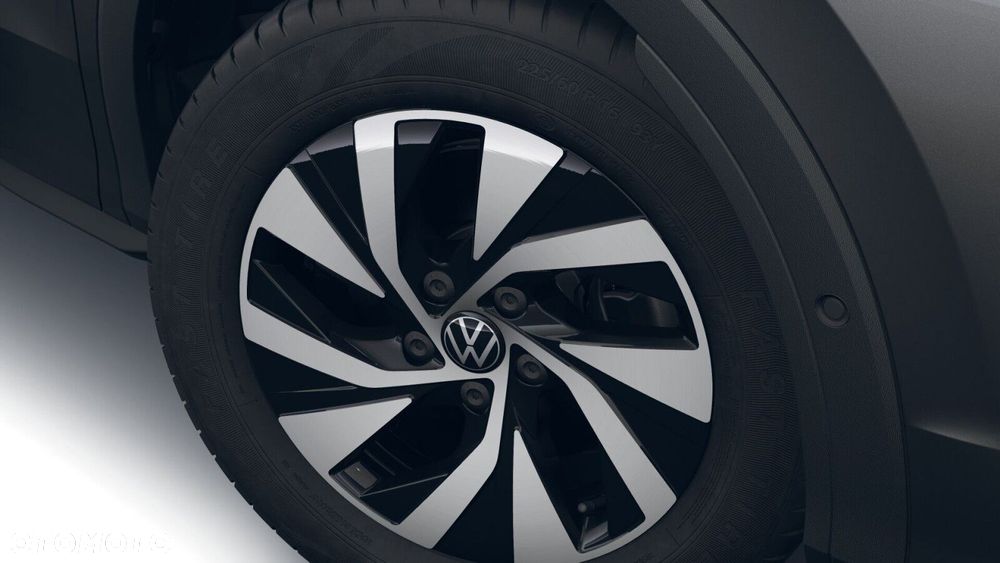 Volkswagen T-Roc - 8