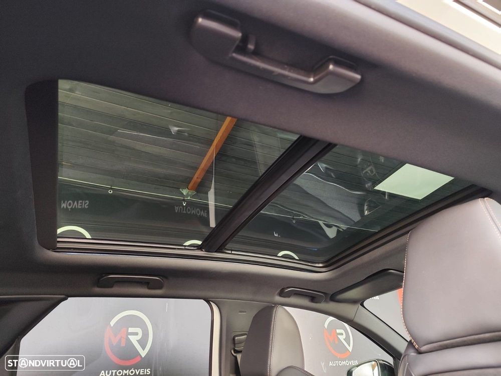 Peugeot 3008 1.6 BlueHDi GT Line Grip Control EAT6 - 33