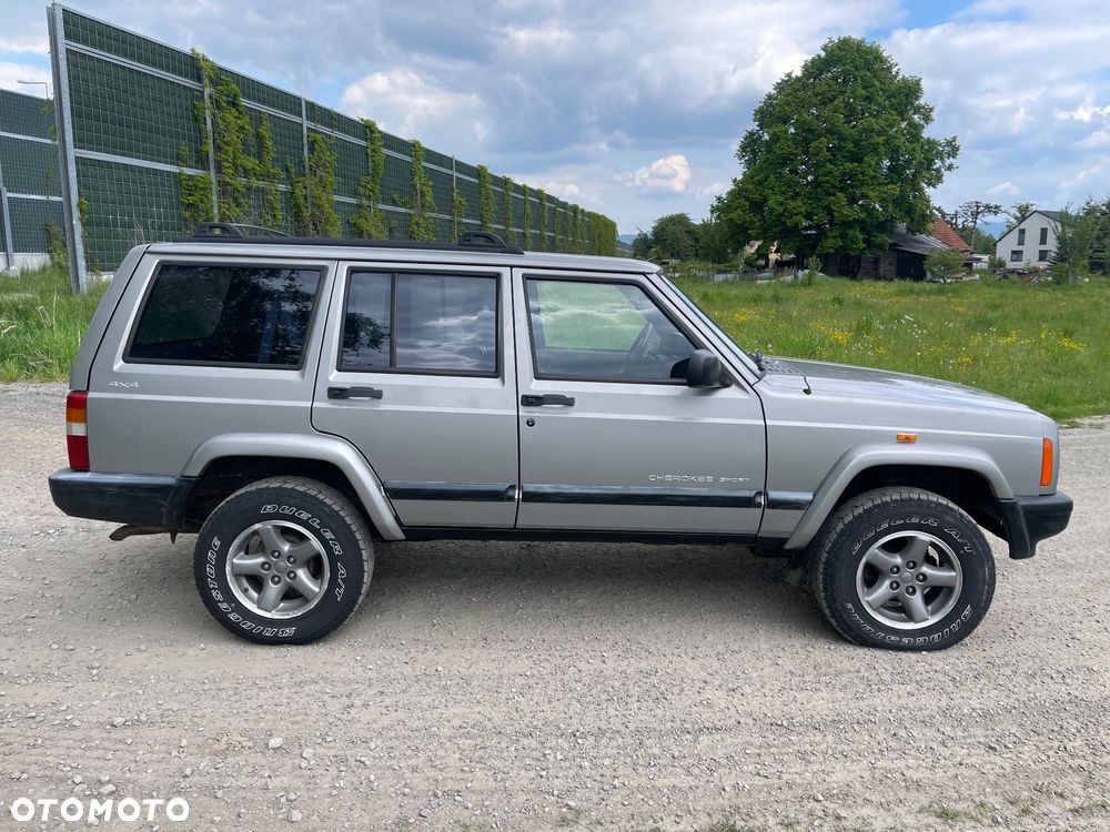 Jeep Cherokee 2.5 TD - 7