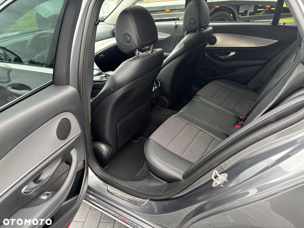 Mercedes-Benz Klasa E 200 d 9G-TRONIC Avantgarde - 10