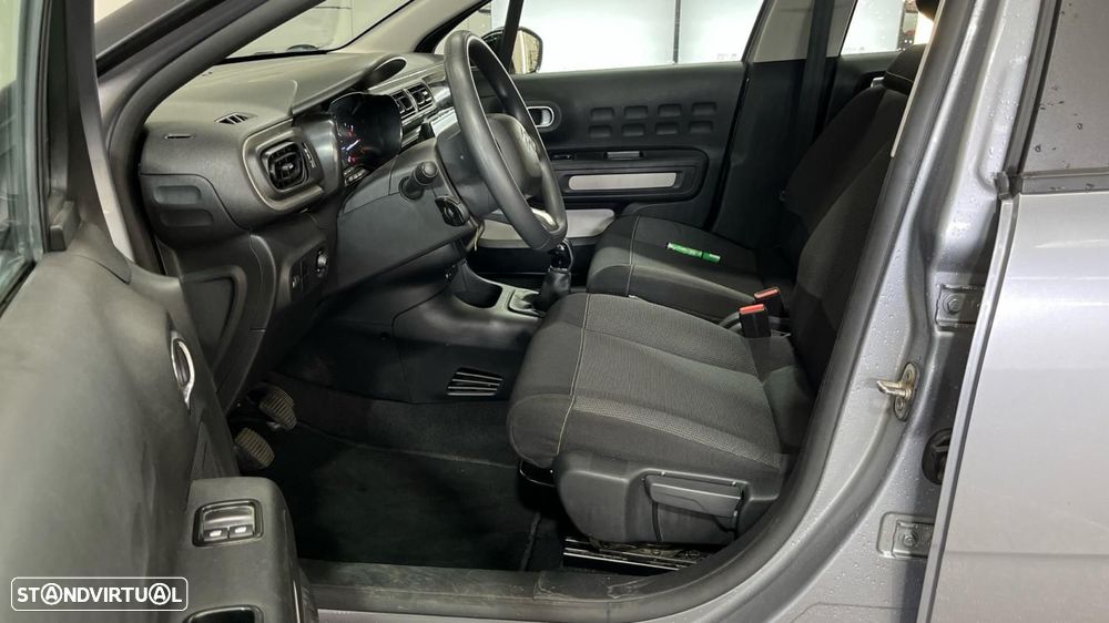 Citroën C3 1.2 PureTech Plus - 19