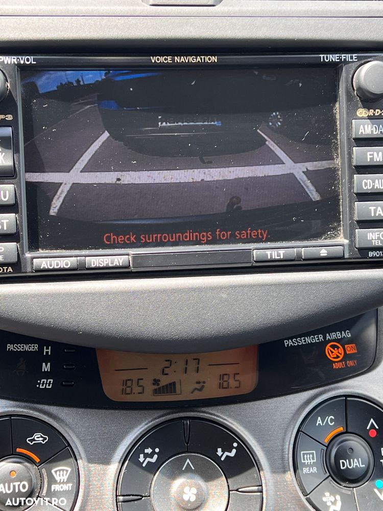 Toyota RAV4 2.2 D-4D 4x4 Executive - 7