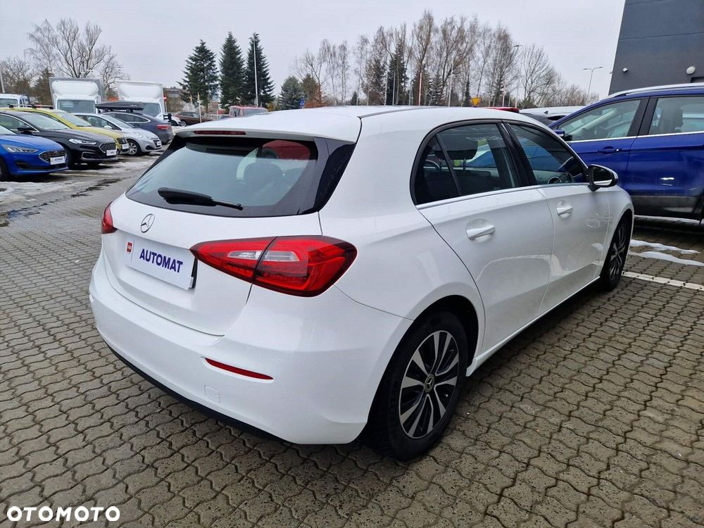 Mercedes-Benz Klasa A 180 Style 7G-DCT - 5