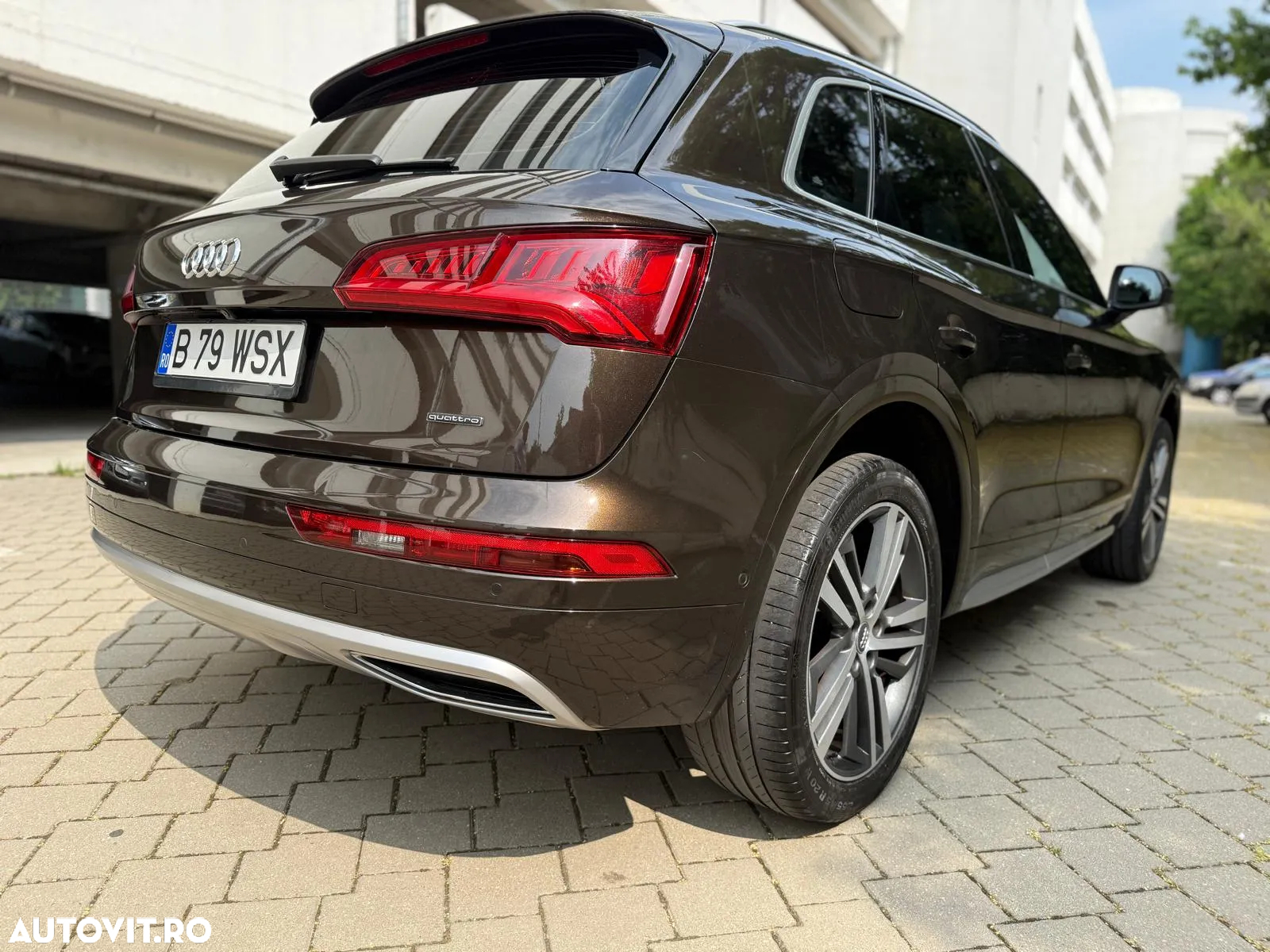 Audi Q5 2.0 40 TDI quattro S tronic Sport - 32