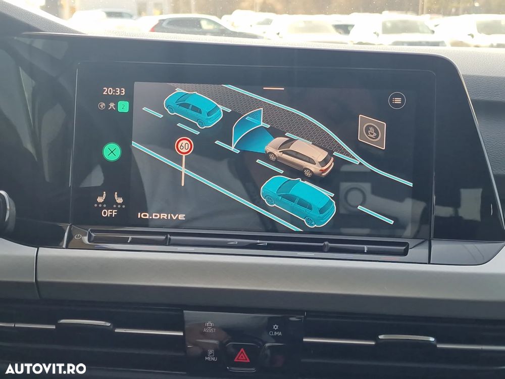 Volkswagen Golf - 34