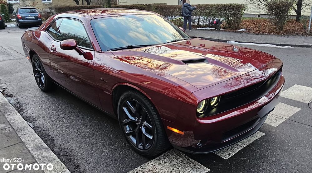 Dodge Challenger 3.6 SXT - 3