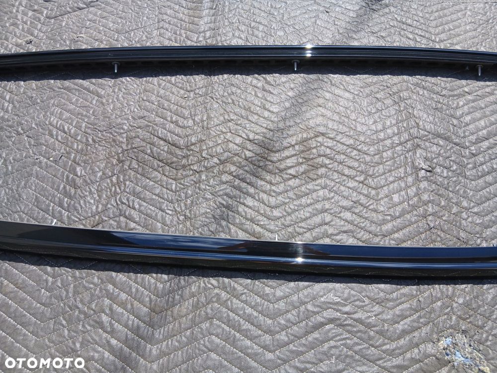 relingi czarny połysk komplet 31463590 volvo xc40 2.0 b3b 2023r - 3