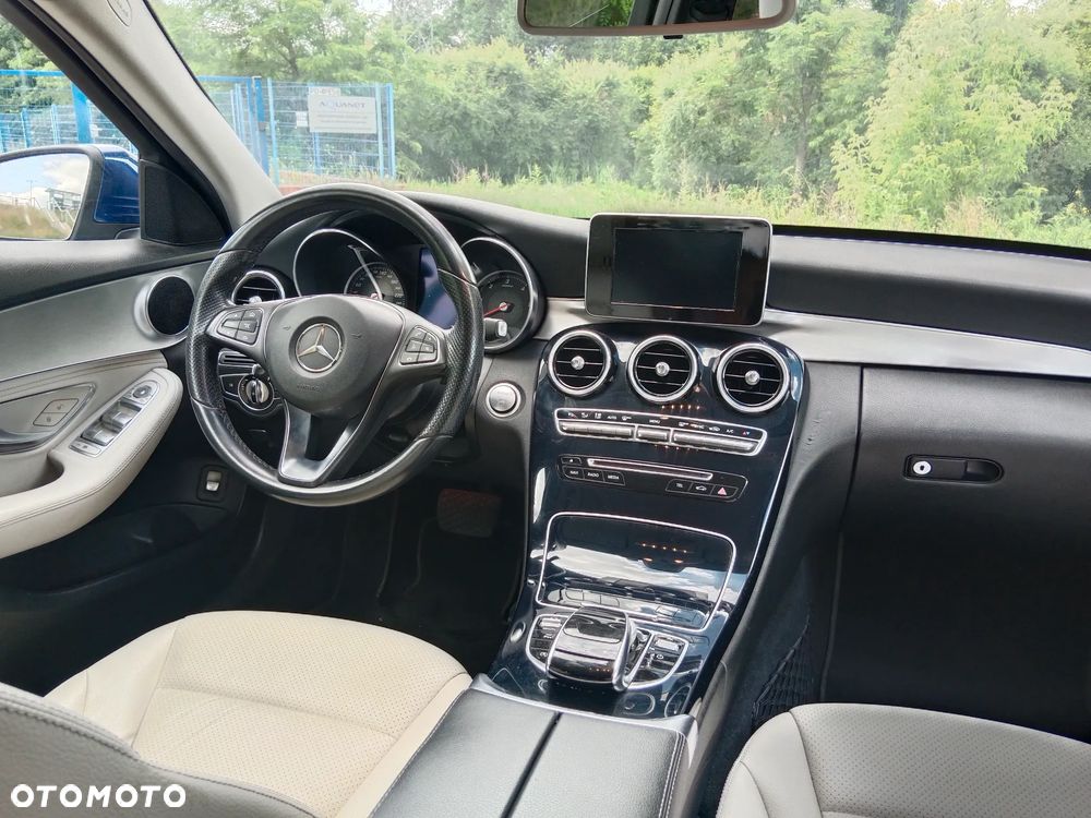 Mercedes-Benz Klasa C 200 (BlueTEC) d 7G-TRONIC - 12
