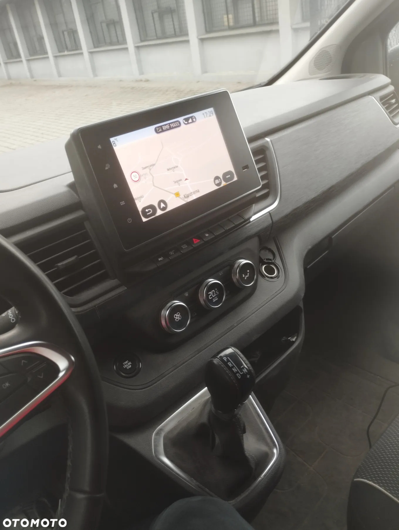 Renault Trafic - 6