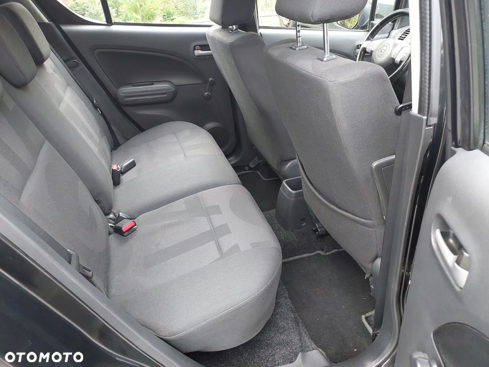 Opel Agila - 10