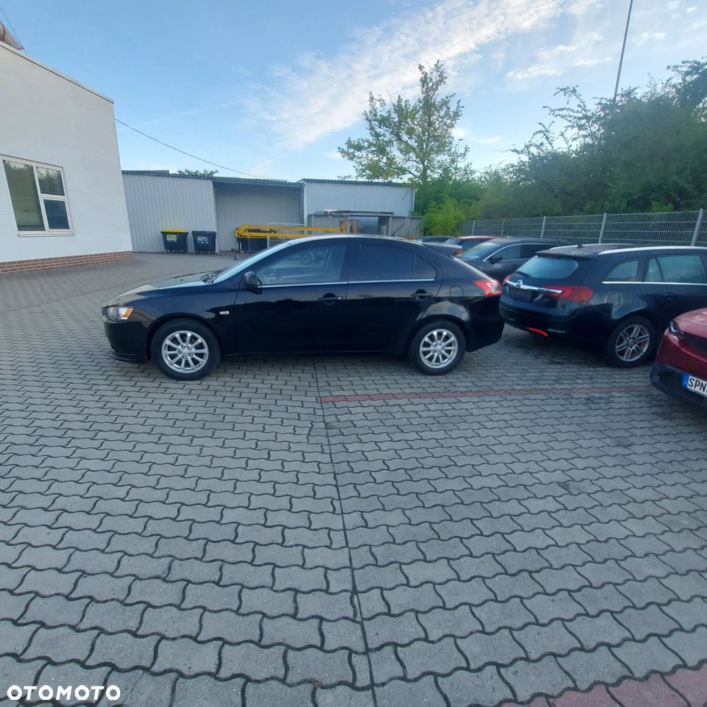 Mitsubishi Lancer - 4