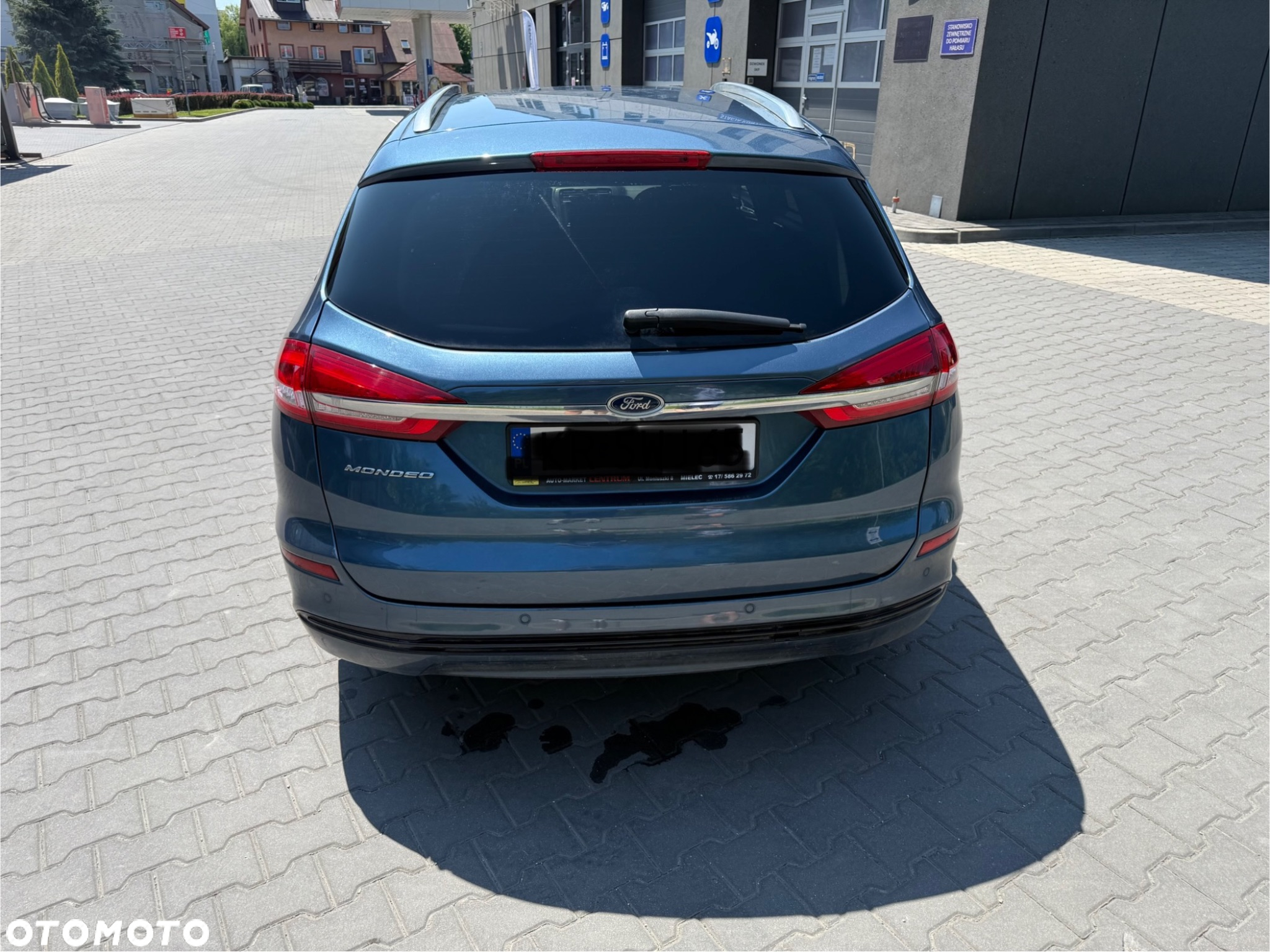 Ford Mondeo 2.0 Hybrid Titanium - 11