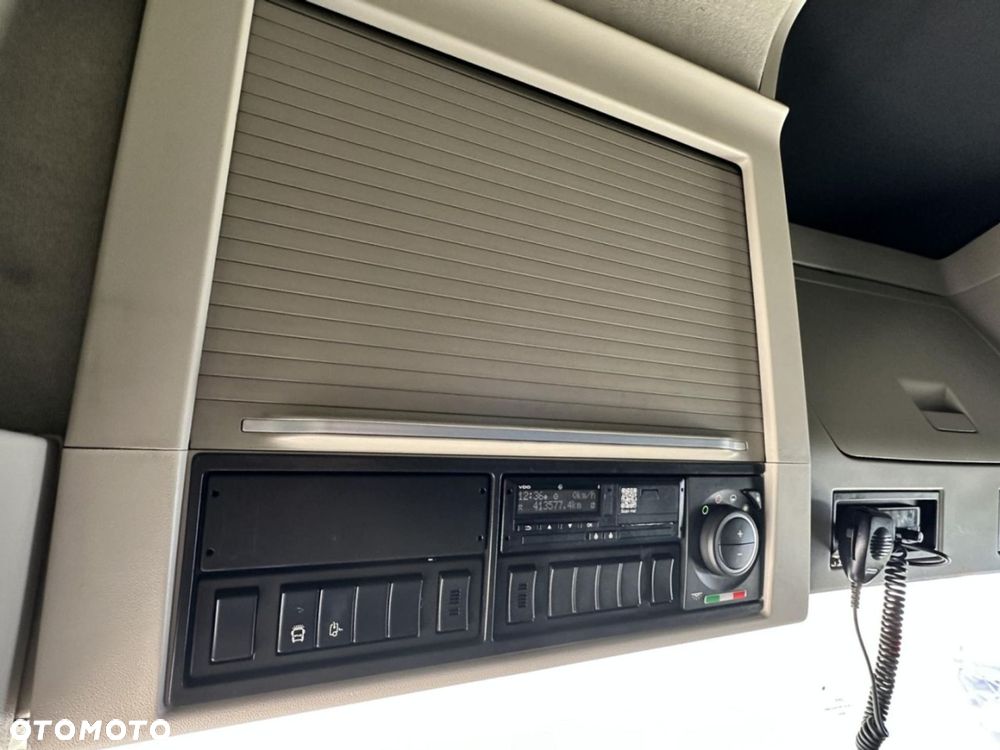 Volvo FH 4X2 460 Globetrotter XL - 17