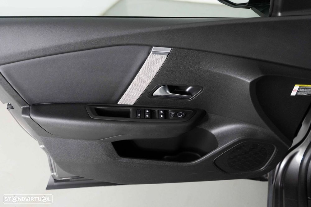 Citroën C4 1.2 PureTech Plus - 19