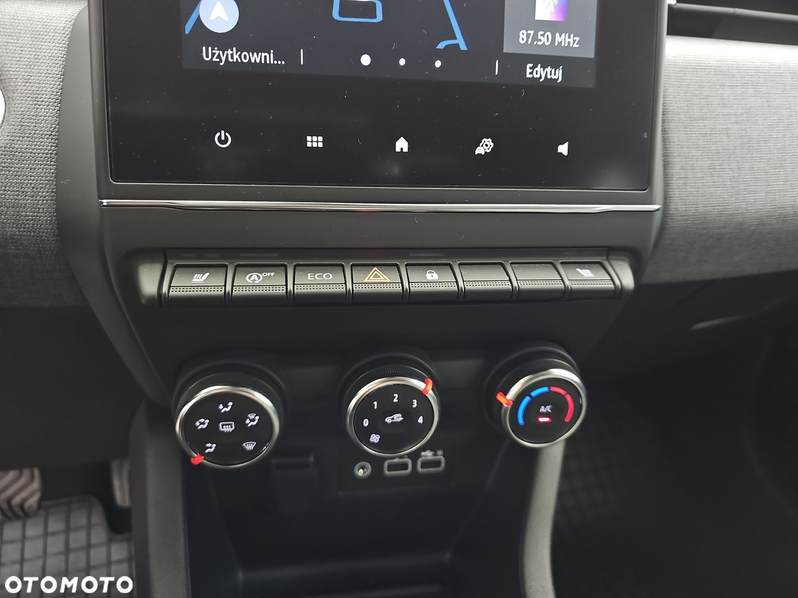 Renault Clio 1.0 TCe Evolution - 14