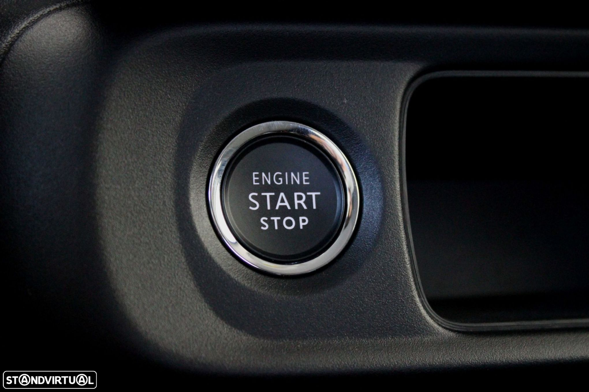 Citroën C3 1.2 PureTech Shine Pack EAT6 - 17
