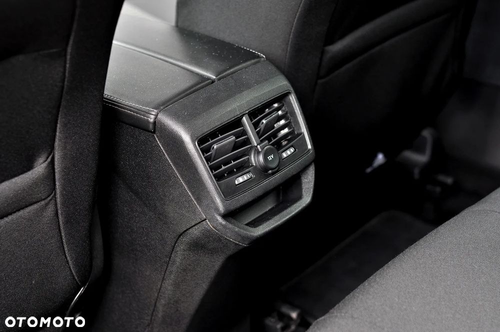Peugeot 3008 BlueHDi 130 Stop & Start Active Business-Paket - 36