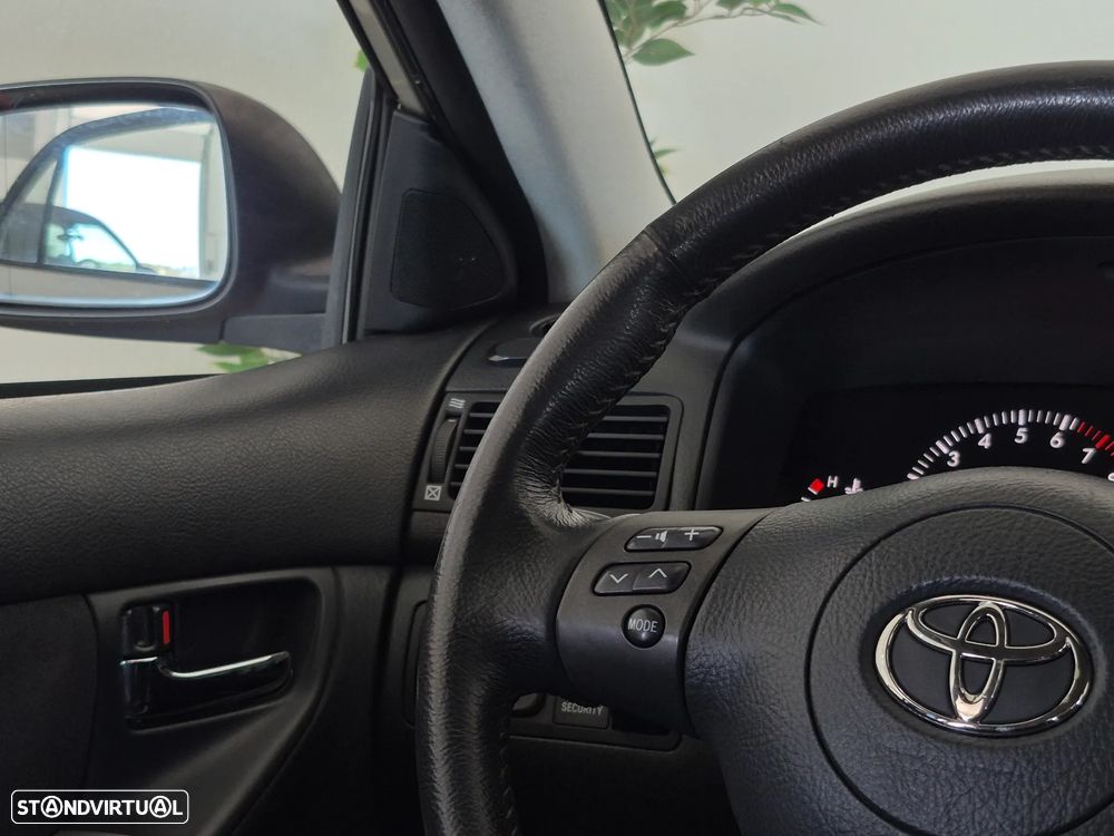 Toyota Corolla 1.4 VVT-i Sol - 10