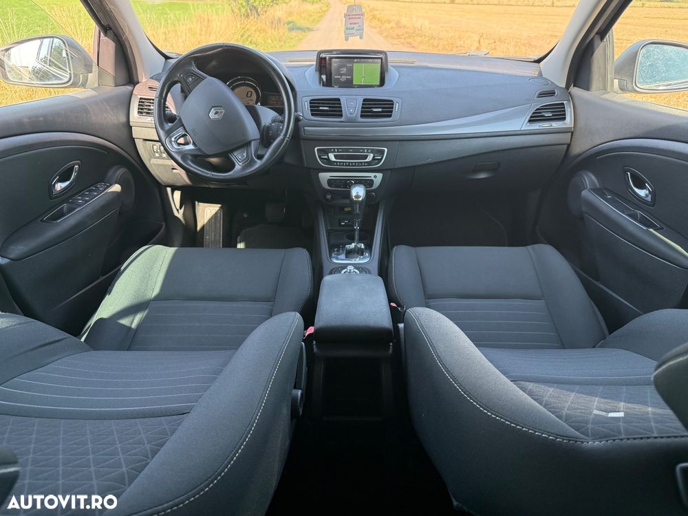 Renault Megane 1.5 dCi Dynamique Aut. - 8