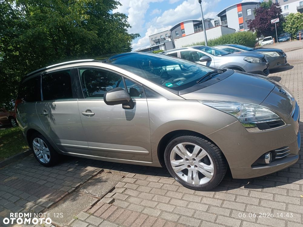 Peugeot 5008 - 13