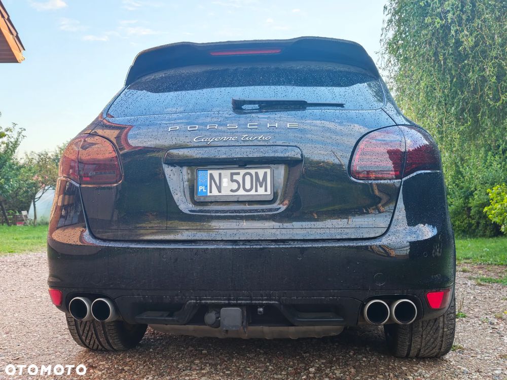 Porsche Cayenne - 8